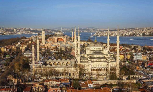 巴基斯坦这几年经济增长，巴基斯坦2022年GDP为3828.3亿美元