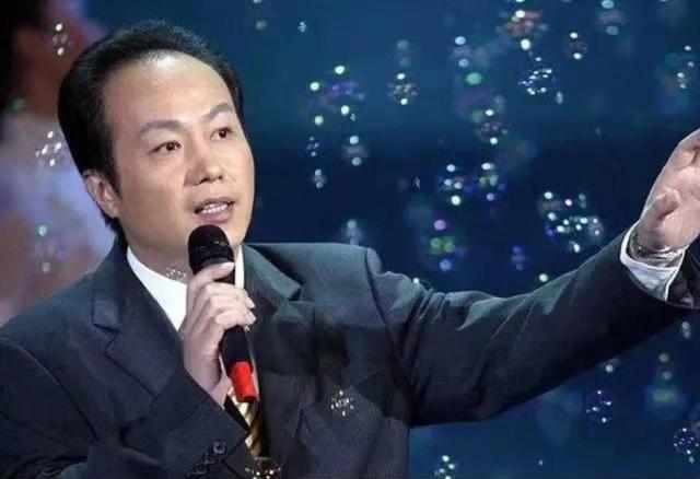 罗京去世讣告，为何墓地却出现怪相