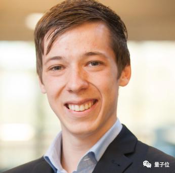 学习c语言算法软件，会写代码的AI开源