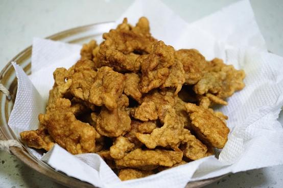 炸酥肉用什么肉最好吃，酥肉要哪里的肉炸才好吃