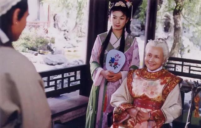 上错花轿嫁对郎剧照，上错花轿嫁对郎新旧演员对比