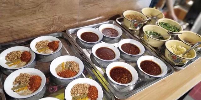 成都小吃街哪里最正宗，成都美食攻略（成都美食街排名第一）