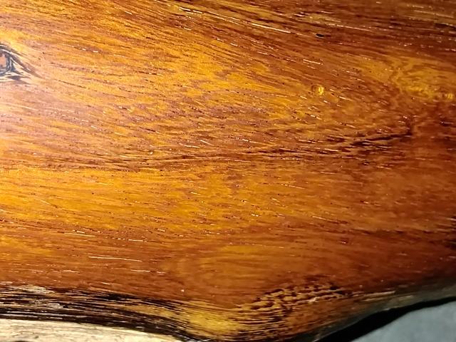 黄花梨怎么鉴别真假，辨别真假黄花梨技巧（10招辨别真正的黄花梨木）