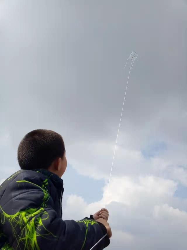 风筝手工制作简单步骤，手把手教你做霸气的手工风筝