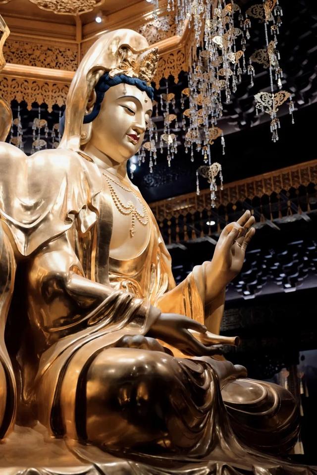 普陀山观音菩萨现身图，全国观音菩萨最多的地方