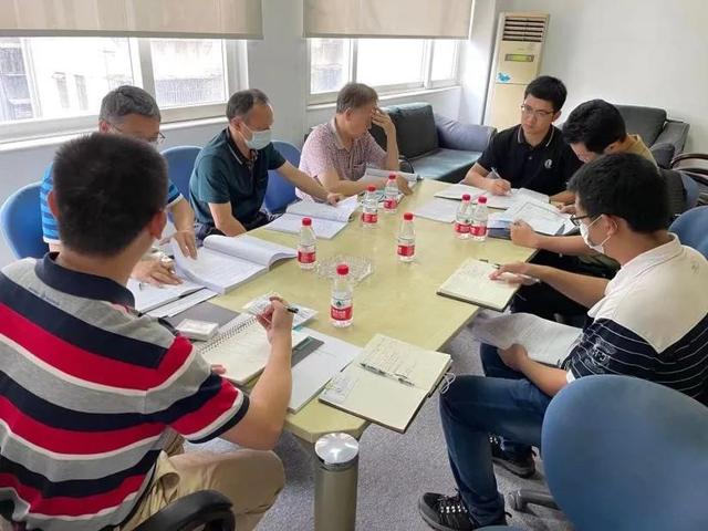 六边形战士代表的六种属性，马龙为什么被称为六边形战士