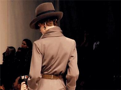 冬季超短款外套搭配，冬季外套不一定要穿长款