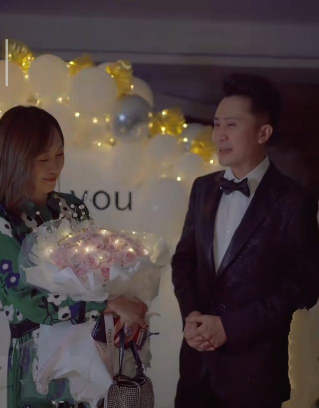 主持人杨帆媳妇个人资料，央视主持人杨帆