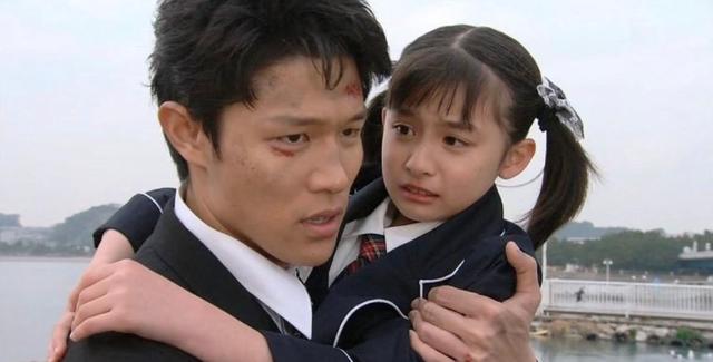 最近看了两部特别棒的电影，至少在影院让我爽到了