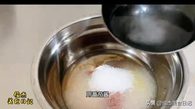 糖醋脆皮茄子的做法大全窍门，吃不腻的酸酸甜甜