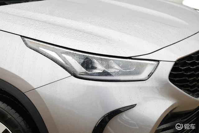 汽车发动机舱脏了不洗可以吗，发动机舱脏了 需不需要清洗