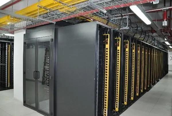 22u的机柜和24u的机柜区别，1U2U3U