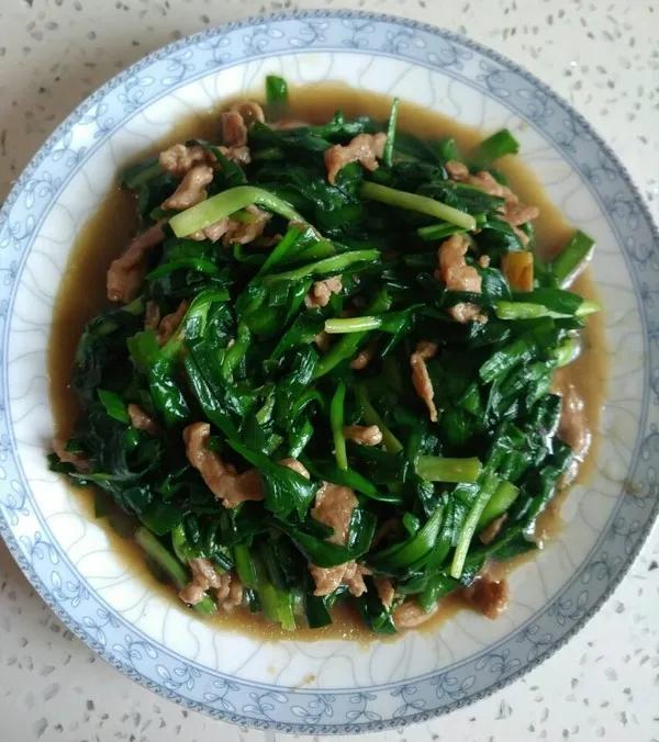 清炒韭菜怎么炒好吃窍门，韭菜怎么炒好看又好吃