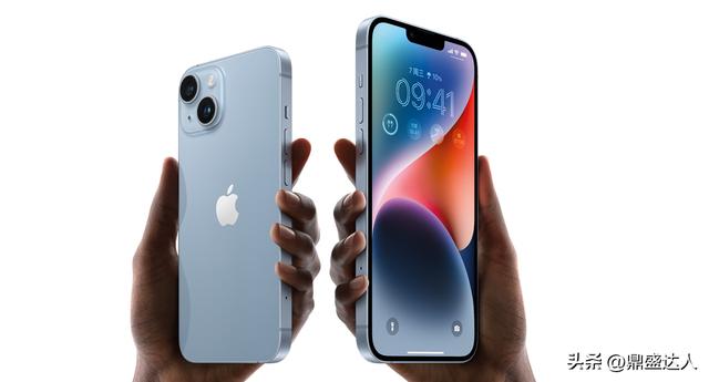 华为好还是苹果好，到底买华为好还是苹果好（苹果华为两大旗舰）