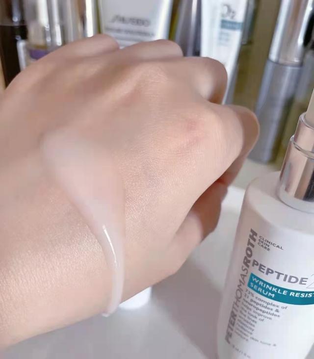 胜肽蓝色精华抗衰老，抗衰进入“温和高效”时代