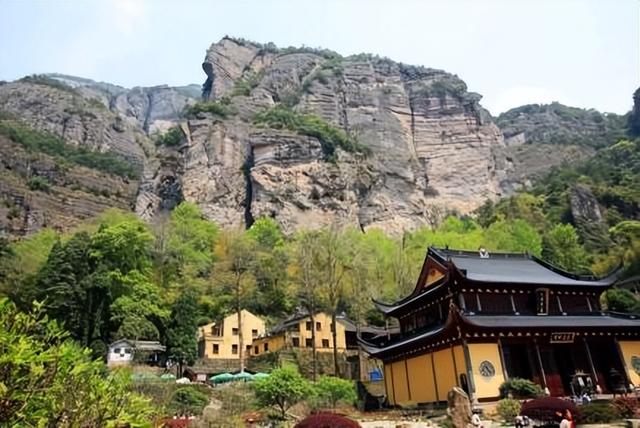 雁荡山哪个景点值得去看，雁荡山这个标志性景区