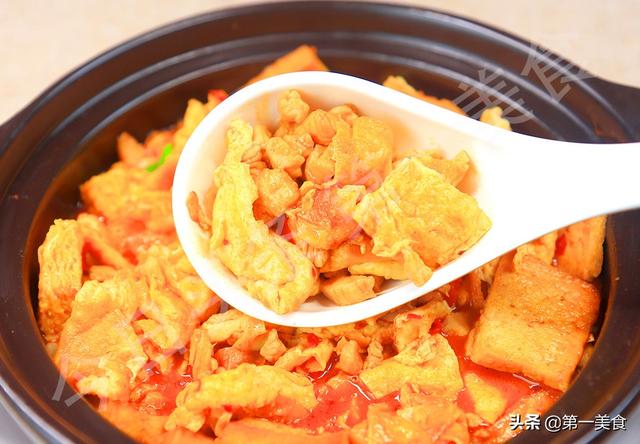 天然石磨豆腐的做法，传统古法用石磨打豆腐的全过程