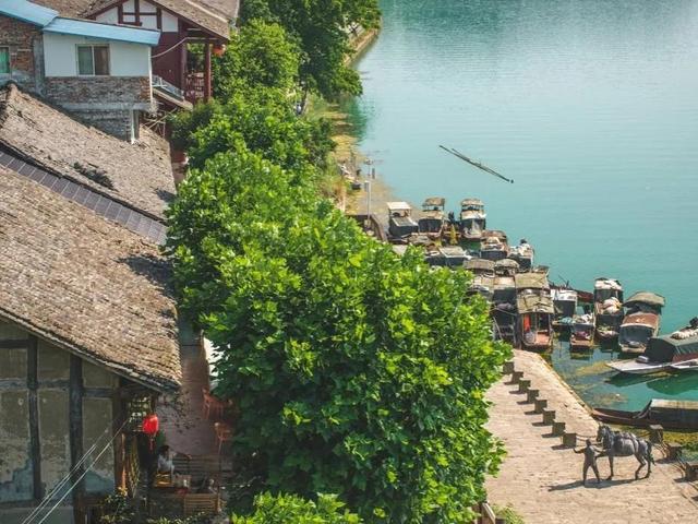 南充旅游景点排行，南充必去十大景点