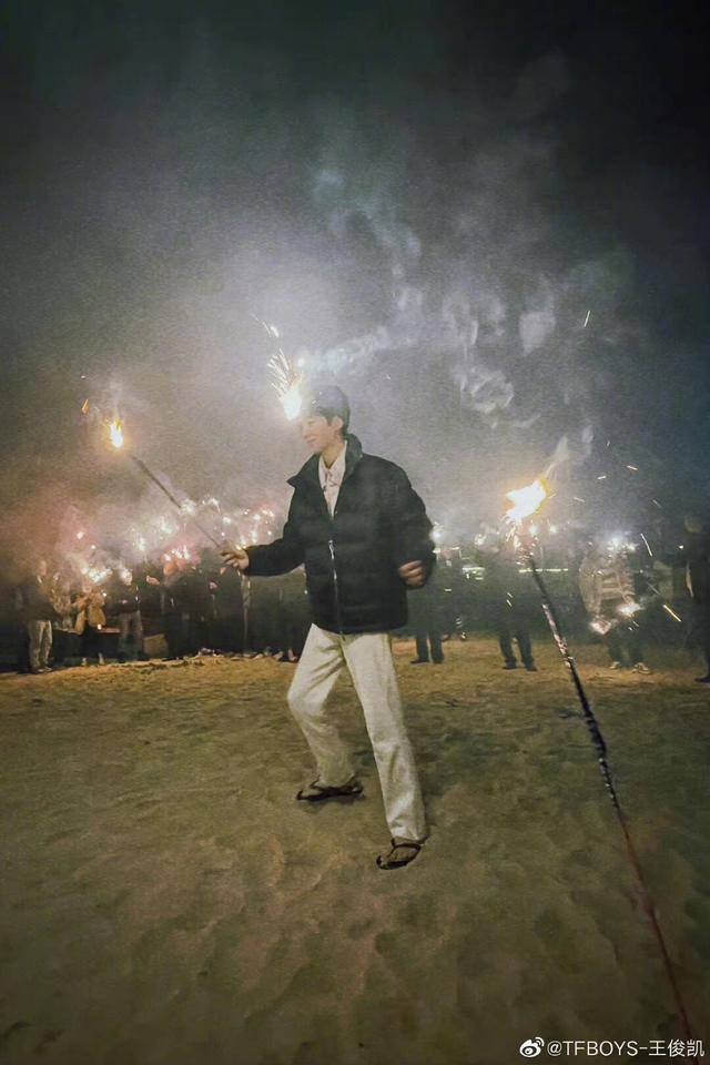 养成系什么意思，什么叫养成系（文艺辣评丨“养成系”成“育儿系”）