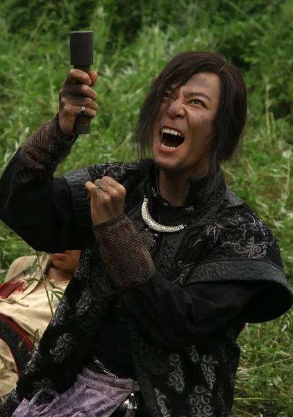 打狗棍全部演员表，打狗棍全部演员的名字（王靖云等主演《打狗棍》）