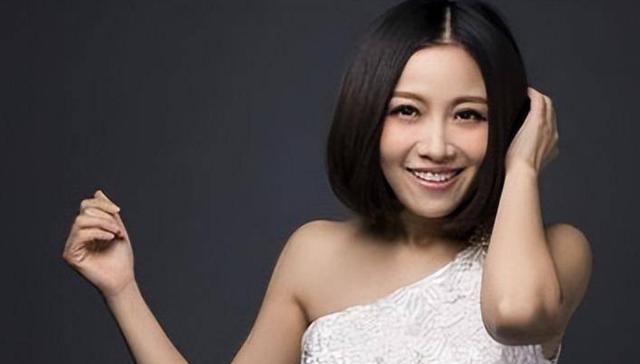 姚贝娜与那英的关系，记忆中还有她们的身影