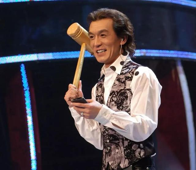各大综艺节目停播，口碑越来越差的9大综艺
