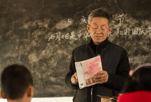 最新延退方案2022年实施吗，延退或将在2027年开始实施