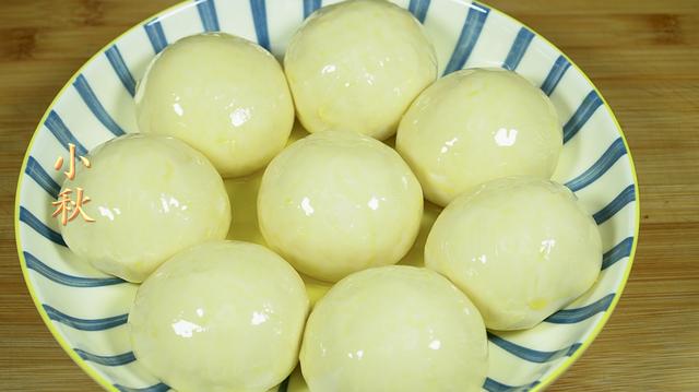 筋道柔软又起层的家常小油饼，家常油饼柔软好吃有诀窍