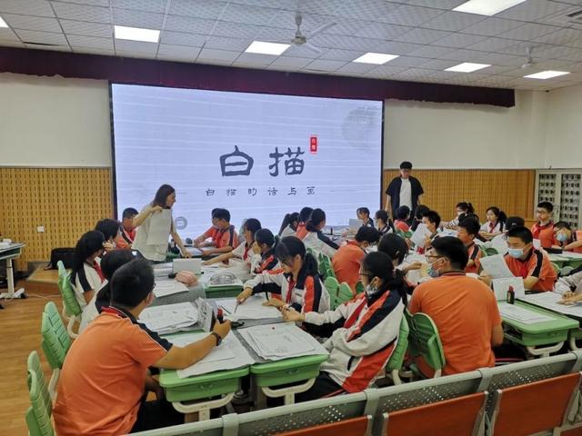 南京市励志学校，十年办好一所家门口的南外