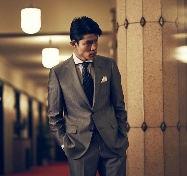 最近看了两部特别棒的电影，至少在影院让我爽到了