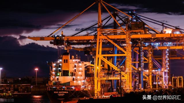 非洲三大高原自北向南，<非洲气候、河流流向、世界洋流的分布>