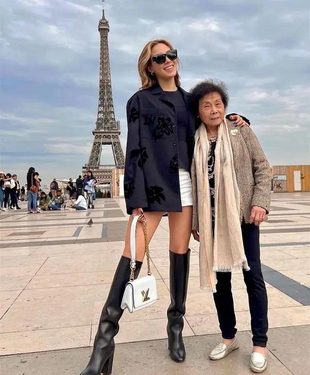 谷爱凌综艺首秀，谷爱凌参加开学典礼