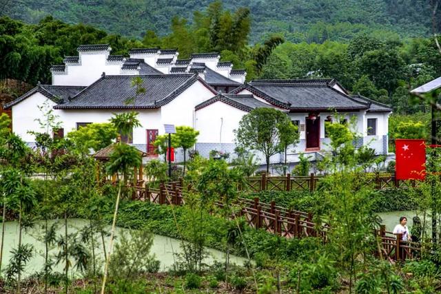 崇阳县属于哪个市，湖北咸宁市崇阳县旅游景点介绍（湖北省辖县、市简介---崇阳县）
