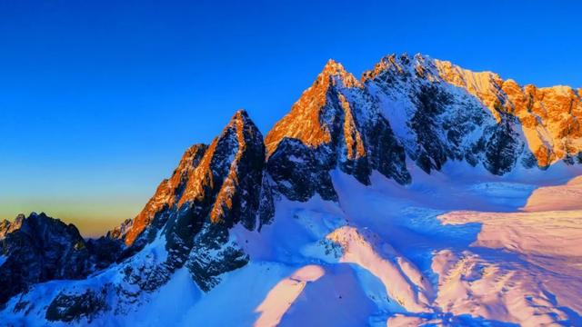 推荐一个好地方云南玉龙雪山，云南丽江：玉龙雪山景色壮美