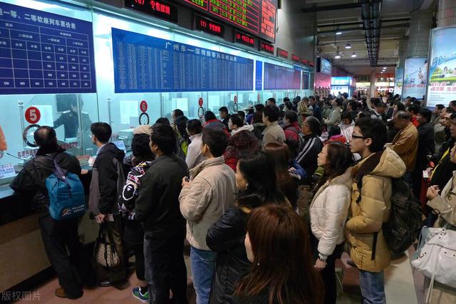 春运火车票为什么那么难买，为啥春运火车票