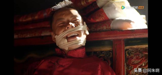 红高粱最后九儿怎么了，再看红高粱才懂守10年望门寡的大嫂