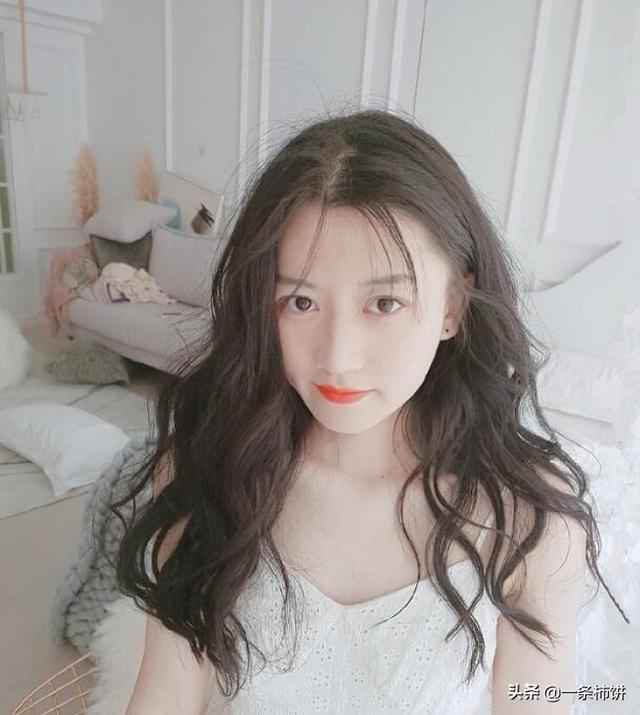 如何约会说话技巧，约会聊天30个技巧