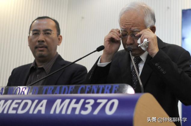 坠机诸多疑问待解，马航mh370失踪一周年五大谜团待解