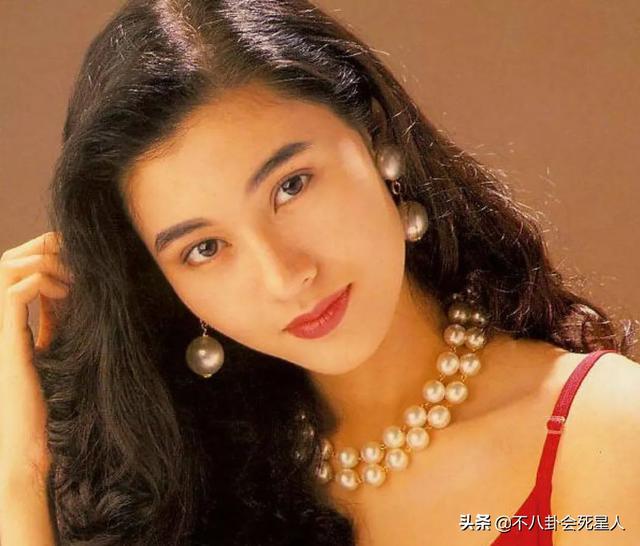 蔡少芬年轻经历，天妒美人5位港星家世惨