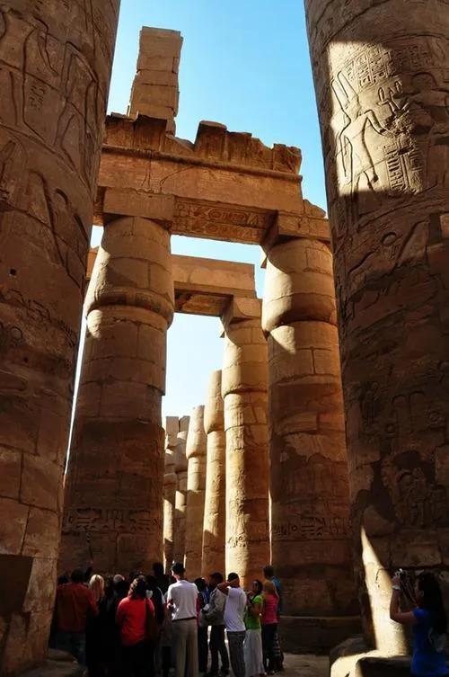 卡尔纳克神庙简介，十八卡纳克神庙