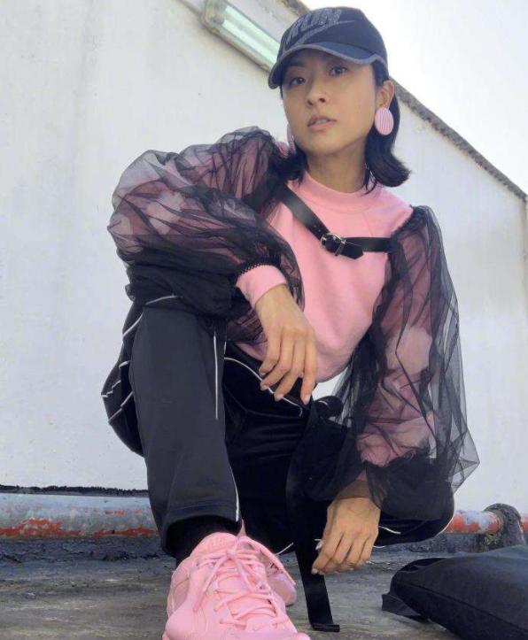 陈奕迅为什么那么爱徐濠萦，陈奕迅为什么这么喜欢徐濠萦这个败家女人