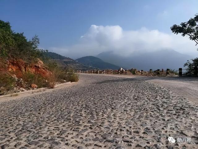 云南旅游交通图，云南自驾游最美线路图一天