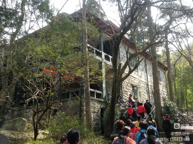 江西庐山旅游一日游，南昌到庐山一日游
