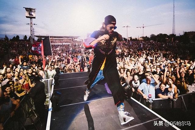 米卢巅峰时期，10多位国足名宿齐聚