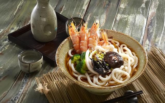 最好吃的寿司种类，寿司历史种类和吃法