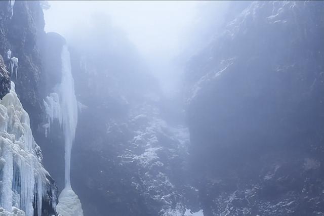 轿子雪山旅游攻略，昆明市轿子雪山旅游攻略（云南醉美轿子雪山）