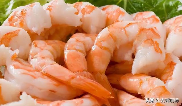 水煮大虾怎么做，水煮虾怎么煮才能嫩