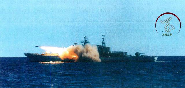 现代级驱逐舰改装，从主力到鸡肋再到重生（现代级驱逐舰魔改前后对比）