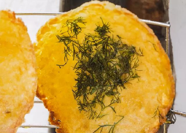 云南十大特色美食小吃，云南特色美食：你都尝过哪些