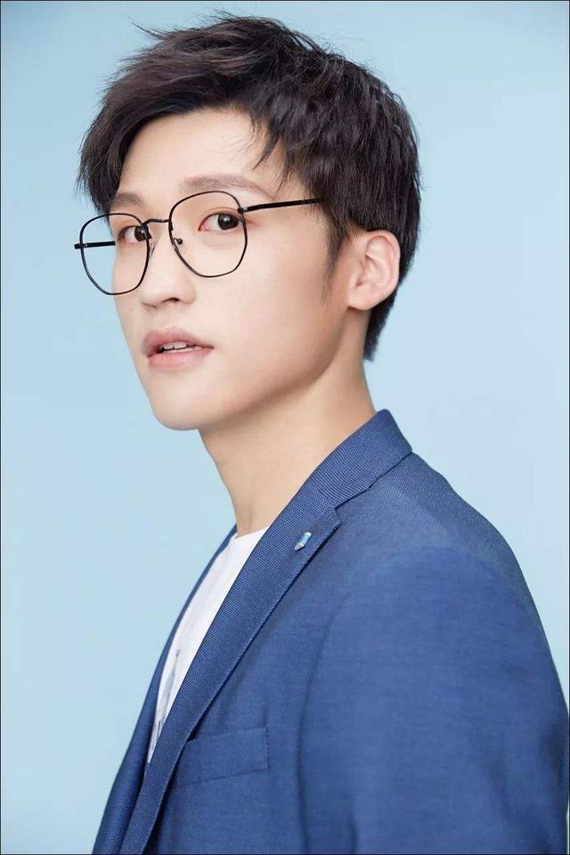 玲爷，papi酱培养了哪些网红